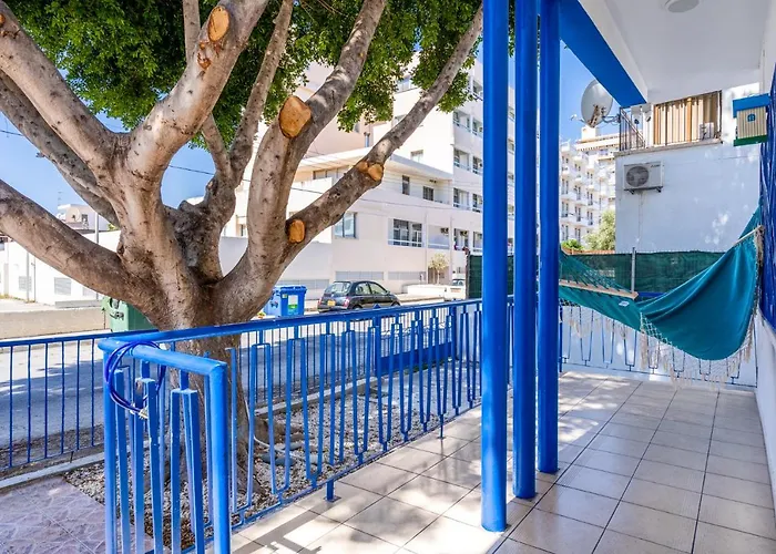 Nala - 2 Bedroom In Apartmán Larnaca